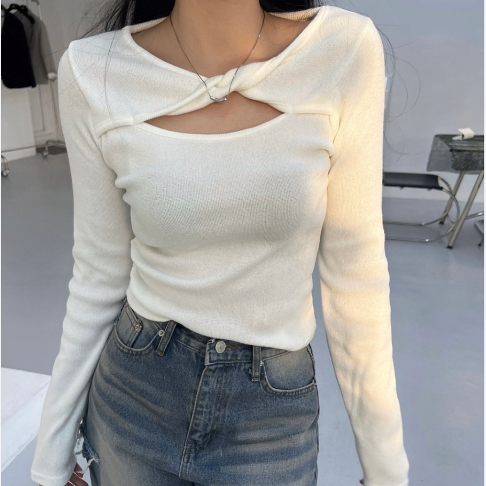 NWT Jessica Simpson Stylish Cream Pull-On Cut-Out Twist-Front Sweater. Size-L - Picture 4 of 16